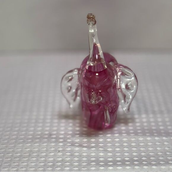 Blown Glass Pink Elephant Art Glass Suspended Controlled Bubbles Paperweight - Picture 3 of 7